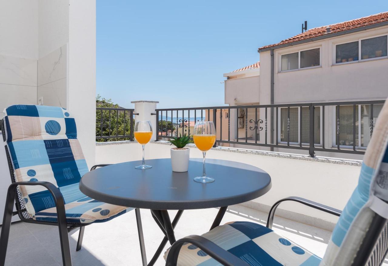 Apartments Petrusic Makarska Exterior photo